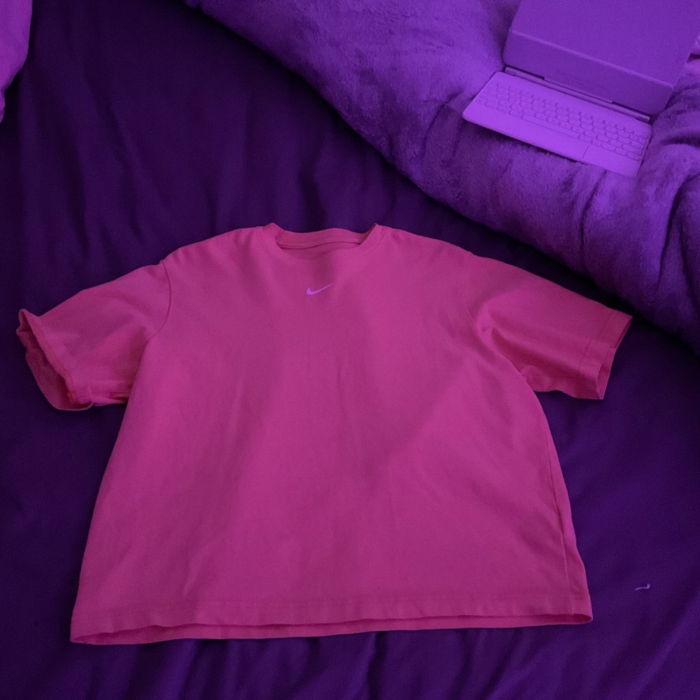 Nike Pink Short Sleeve Tee